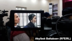 Азимжан Аскаров. 