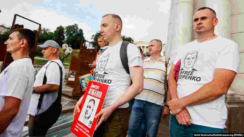 Колишні політв'язні Станіслав Асєєв і Олег Сенцов