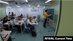 'Ovdje se osjećamo sigurno': Unutar ukrajinskih podzemnih škola 