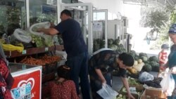 ÝDÖB hususy pudagy goldamaga çalyşýar, synçylar hökümetiň maýa 'abraýynyň' galmandygyny aýdýarlar