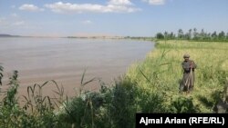 Река Амударья со стороны афганской провинции Кундуз