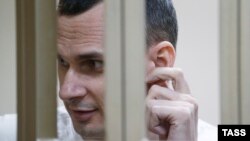 Олег Сенцов продовжує голодування, яке він розпочав у травні 