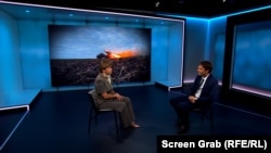 Байба Браже в студии RFE/RL