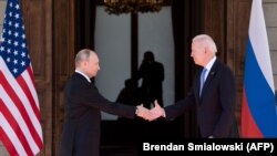 Vladimir Putin și Joe Biden s-au întâlnit la Geneva, unde au încercat să relaxeze relația bilaterală dintre Rusia și SUA. Cei doi nu au ajuns la nicio înțelegere pe tema presei libere.