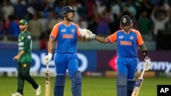 د هند لوبغاړي د پاکستان په وړاندې 