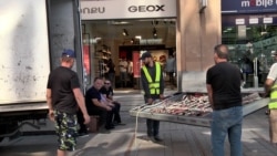 Քաղաքապետարանն ապամոնտաժում է վահանակները, որոնց վրա Սամվել Կարապետյանի լուսանկարներն են 