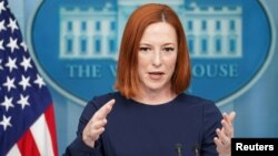 Речниця Білого дому пояснила, що мета санкцій полягає в тому, аби змусити Росію «робити вибір»