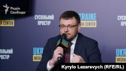 Семен Кривонос вказав на те, що законодавство забороняє внесення застави з коштів, здобутих злочинним шляхом