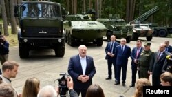 Belarus - Belarusian President Alexander Lukashenko visits a military-industrial complex facility in the Minsk Region, June 13, 2023.