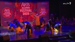 د ټولنې پر سختدريځۍ سربېره د کراچۍ هنرمندان هنر ژوندی ساتل غواړي