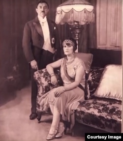 ملکه ثریا و شاه امان الله