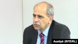 Евробиримдиктин Борбор Азиядагы өкүлү Питер Бурьян