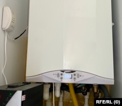 Numeroși bucureșteni să doresc ca locuința lor să includă această parte: centrala termică de apartament, garanția apei calde și a căldurii în timpul iernii.