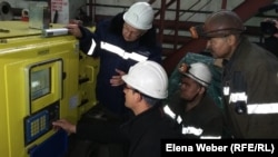 Шахтеры на шахте компании «АрселорМиттал Темиртау» в Карагандинской области.