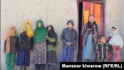 یک خانوادهٔ معتاد به مواد مخدر در لایت غور 