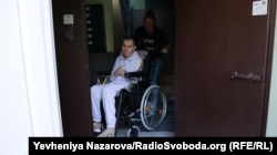 Кожен випадок зі встановлення підйомника індивідуальний і потребує окремого проєкту, пояснюють у фонді