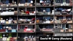 Bloc din cartierul de romi Lunik IX din Kosice, Slovacia, în septembrie 2021.