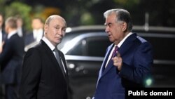 Владимир Путин, президенти Русия ва Эмомалӣ Раҳмон, президенти Тоҷикистон