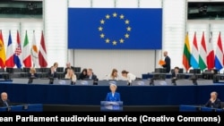 Президентка Єврокомісії Урсула Фон дер Ляєн під час дебатів у Європарламенті щодо порушень Росією повітряного простору ЄС. Страсбург, Франція, 8 жовтня 2025 року