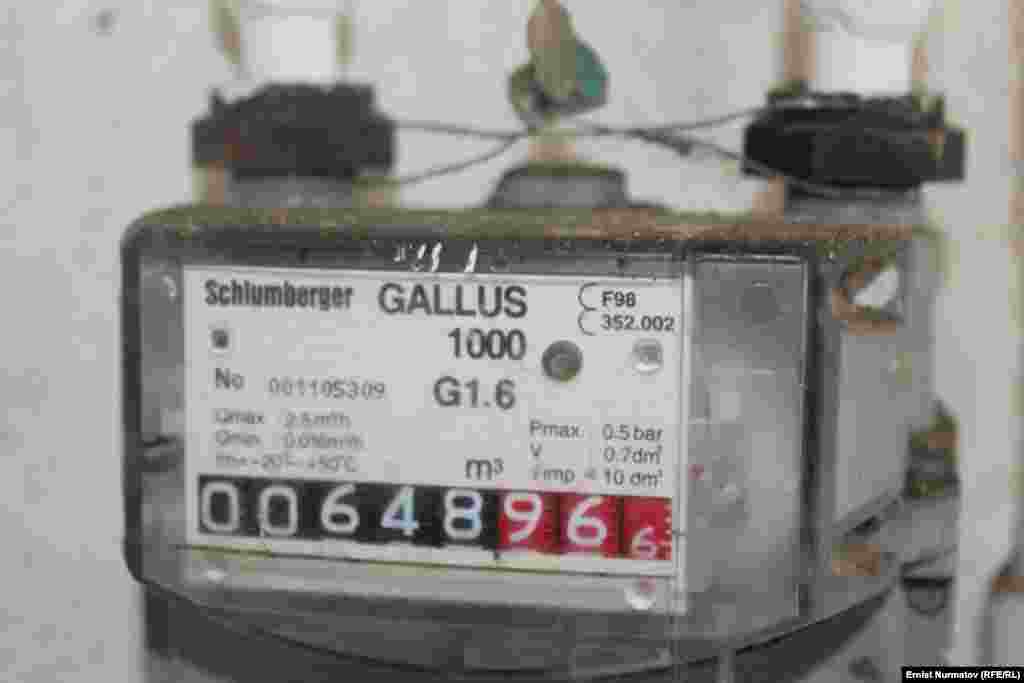 Глава правительства КР Оторбаев на заседании коалиции парламентского большинства затруднился ответить, когда будет возобновлена подача газа в южную столицу.