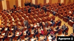Ședință a Camerei Deputaților. Fotografie generică.