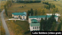 საირხე. ბავშვთა სკოლა-პანსიონი საჩხერის რაიონში.