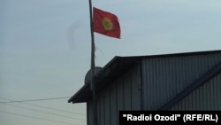 Кыргыз чек арачылары илип кетти деген туунун сүрөт.