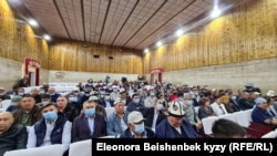 Чаткалда алтын кенин иштеткен "Вертекс Голд" ишканасына байланыштуу жагдай талкууланууда. 21-сентябрь, 2021-жыл