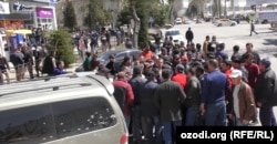 Hopeful Tajik labor migrants wait in Dushanbe to buy air tickets to Russia.