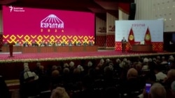 Курултай: Экологияны коргоо, жаштарды колдоо, Баткен коогалаңынын курмандыктары, мектеп, бала бакча