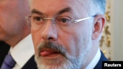 Востаннє Табачника помітили 11 листопада у Сімферополі на похороні Стремоусова