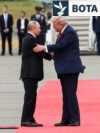 Trump pret Putinin në Alaskë