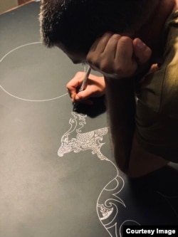 ირაკლი ქერაშვილი ხელოვნებითაა გატაცებული, ხატავს და ძერწავს კიდეც