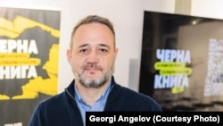 Georgi Angelov, ko-autor istraživanja i sam je jedno vreme, kako kaže, radio za RSE, koji smatra "jedinim izvorom pouzdanih informacija u mnogim regionima".