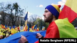 „Cel mai mare” marș unionist, la Chișinău