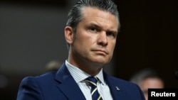 Очільник Пентагону додав, що сьогодні очікуються нові внески, за рахунок яких буде куплена американська зброя для України