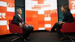 Hargreaves: Nëse zgjedhjet e reja janë mundësia e vetme për daljen nga kriza, atëherë le të mbahen