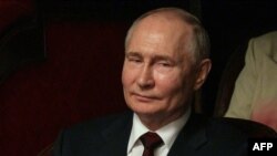 Vladimir Putin la un concert în Hanoi/Vietnam, pe 20 iunie 2024.