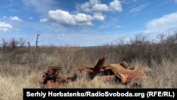Залишки автобусу, за кермом якого перебував Денис Сосненко, Краматорський район, 23 березня 2025 року