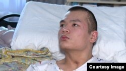 Улан Мусаев до вылета в Турцию на лечение