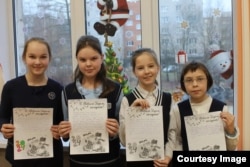 Школьники Ломоносовской гимназии Петрозаводска пишут "Письмо солдату", 05.12.2024 год. Источник: сайт Ломоносовской гимназии