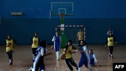 عکس از آرشیف