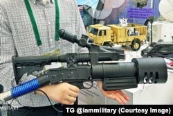 Лазэрная стрэльба ад навукова-тэхнічнага цэнтру «ЛЭМТ» холдынгу БелОМА