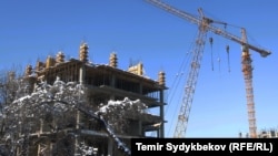 Строительство в Бишкеке. Иллюстративное фото.