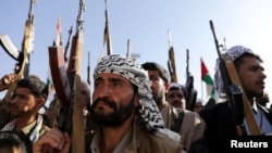 Йемен. Хуси козголоңчулары. Архив сүрөт. 