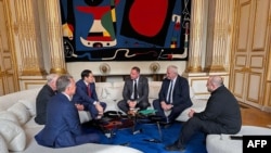 Представники України та США під час зустрічі в Парижі, 17 квітня 2025 року 