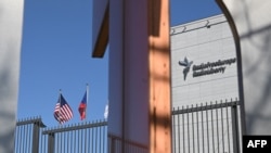 На фото: штаб-квартира Радіо Вільна Європа/Радіо Свобода в Празі, медіа мовить на 23 країни 27 мовами