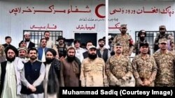 د پاکستان پوځ او د طالبانو حکومتي چارواکو د مې پر ۱۴مه د "پاک افغان ورورولۍروغتون" پرانيسته وکړه.