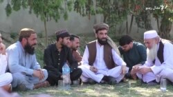 افغانان وايي له کاروبارونو ټولولو پرته پاکستان نه شي پرېښودای