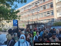 Studentski protest pred zgradom suda u Novom Sadu, Srbija, 15. maj 2025.